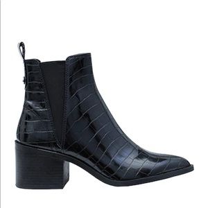 Steve Madden booties